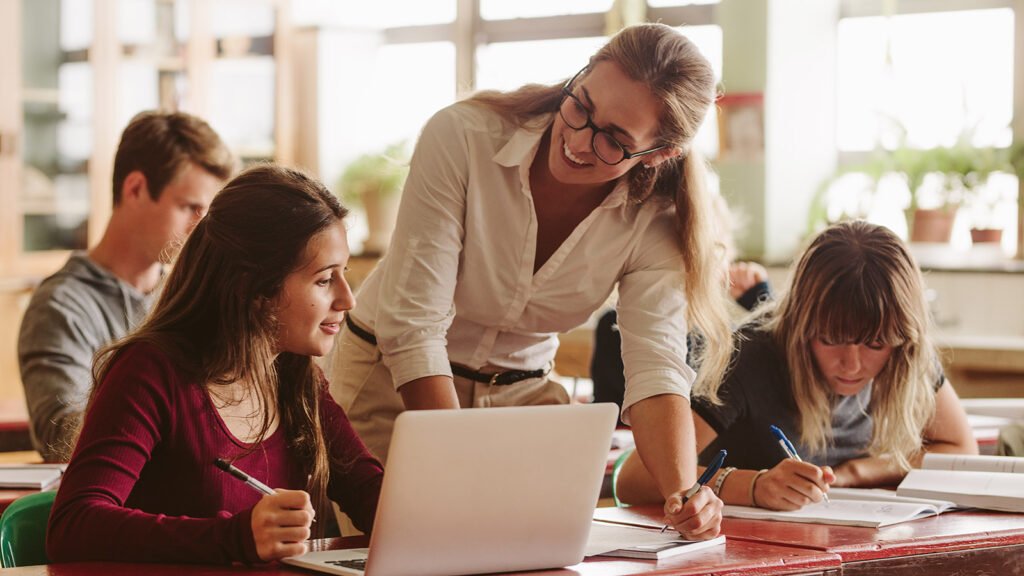 Students from diverse educational backgrounds learning mathematics through personalised online Maths Tuition with Geopo Maths.